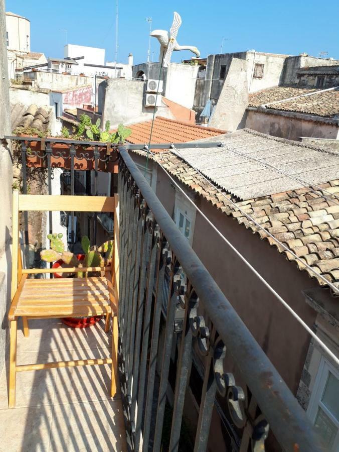 A 100Metri Da Piazza Duomo Di Ortigia Lägenhet Syrakusa Exteriör bild
